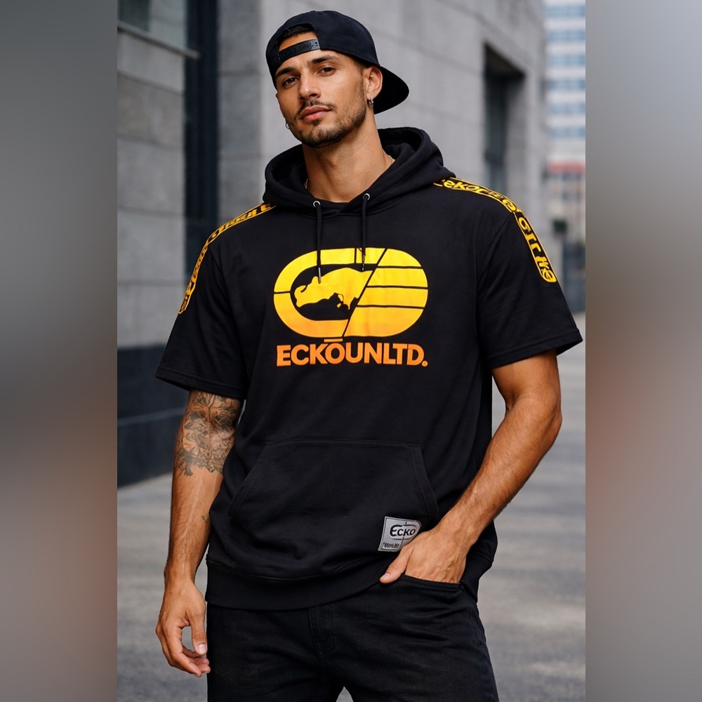Ecko unlimited Men’s Short Sleeve shirt‎ Hoodie size large black yellow